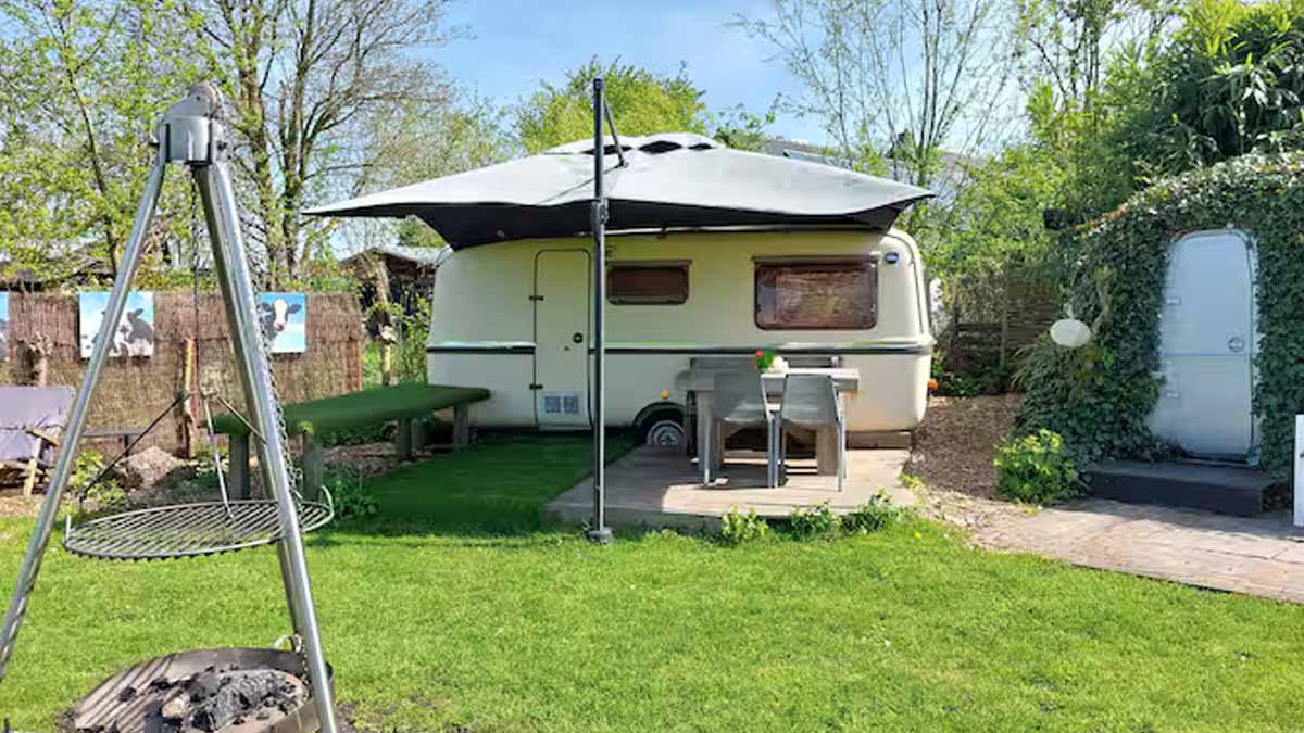 C’est confirmé et officiel : les propriétaires de caravane qui abandonnent leur roulotte dans leur jardin risquent une lourde amende
