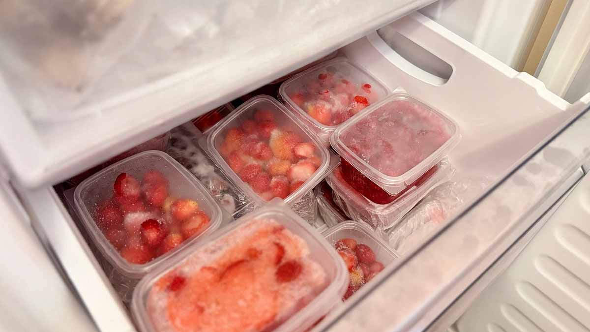 « Voici l’astuce géniale pour dégivrer votre congélateur sans le débrancher »