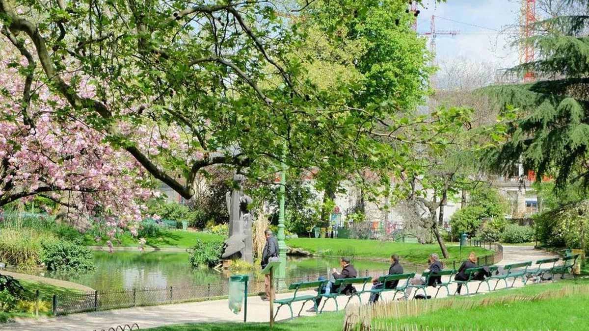 square des Batignolles